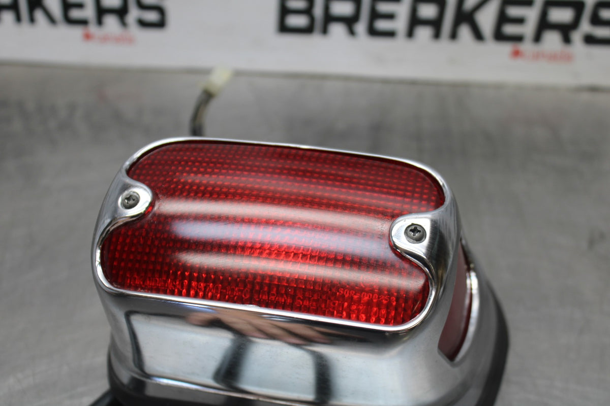 05-09 SUZUKI BOULEVARD C90 TAILLIGHT REAR TAIL BRAKE LIGHT BB918