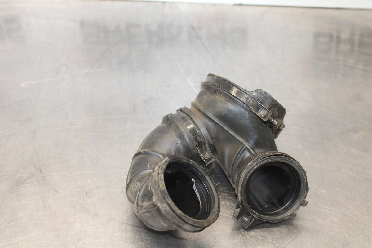 95 HONDA SHADOW 1100 AIR INTAKE BOOT BB885