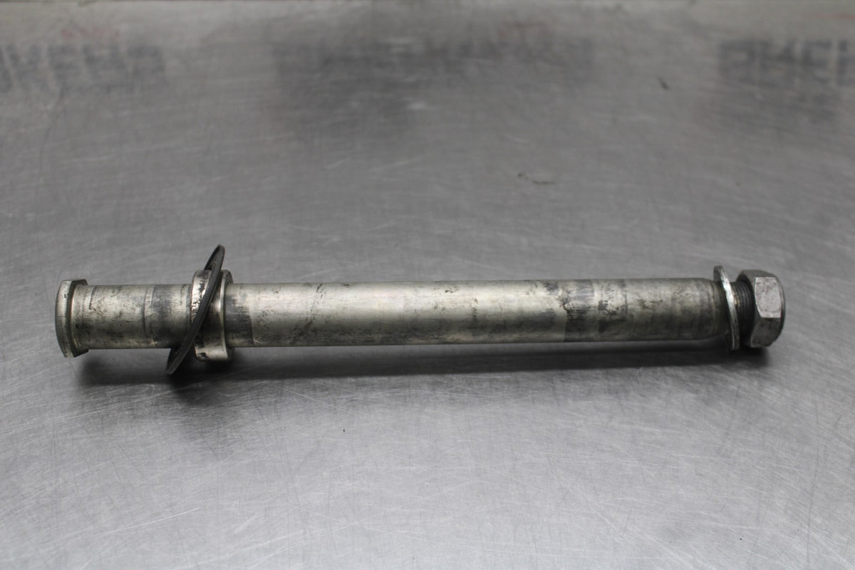 08-09 YAMAHA YZF R6S REAR AXLE BACK WHEEL RIM PIVOT BOLT AXEL BB796