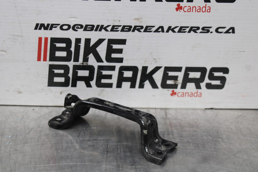 24 KAWASAKI NINJA 500 ABS GAS TANK FUEL CELL PETROL BRACKET MOUNT  BB818