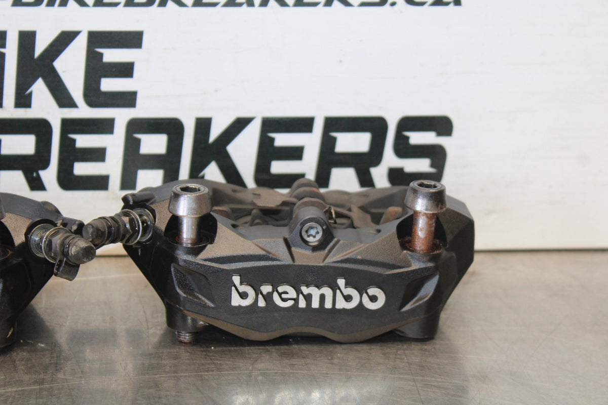 20 TRIUMPH STREET TRIPLE 765 RIGHT LEFT FRONT BRAKE CALIPER SET PAIR BB864
