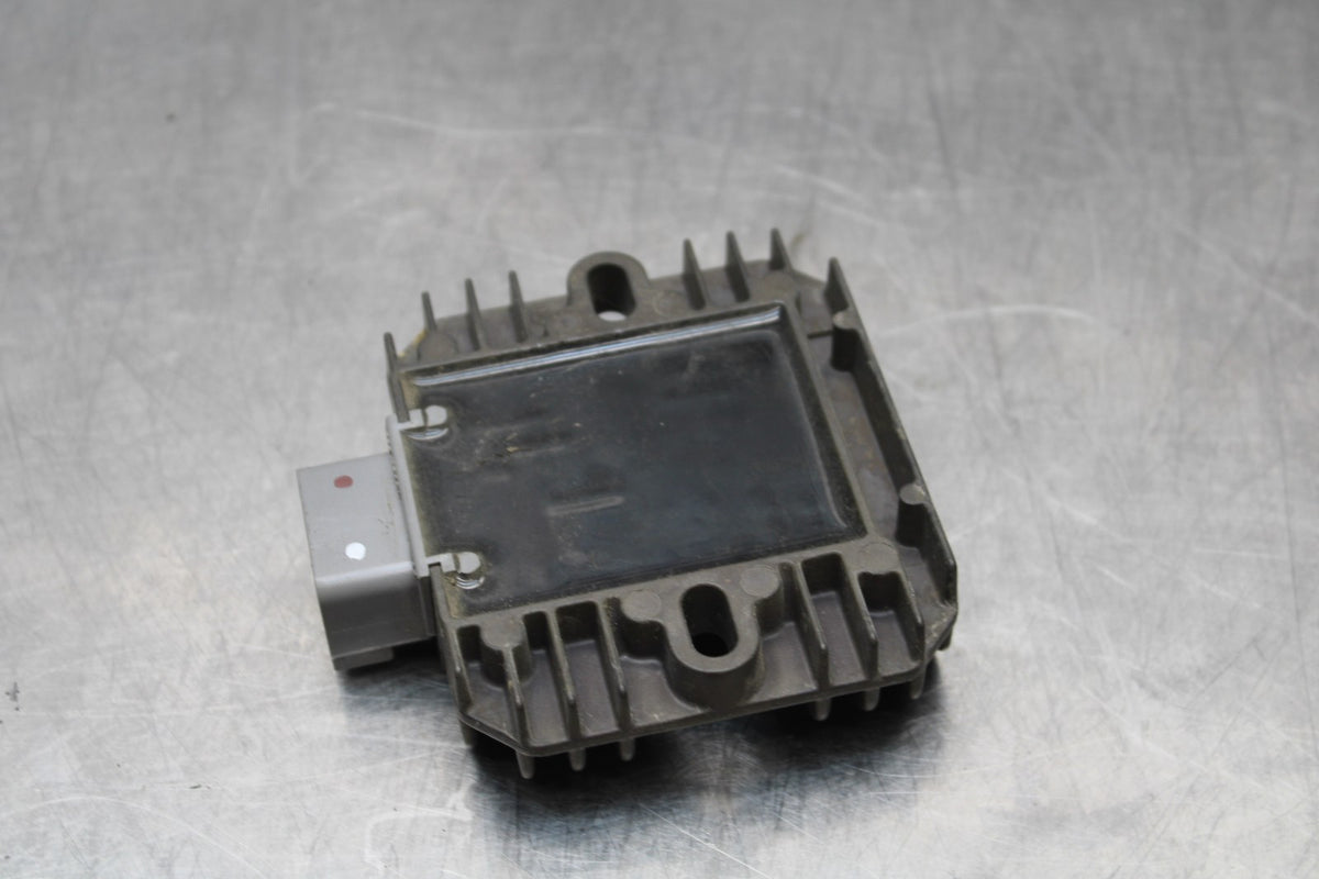 13-17 KAWASAKI NINJA 300 EX300 ABS RECTIFIER VOLTAGE REGULATOR BB187