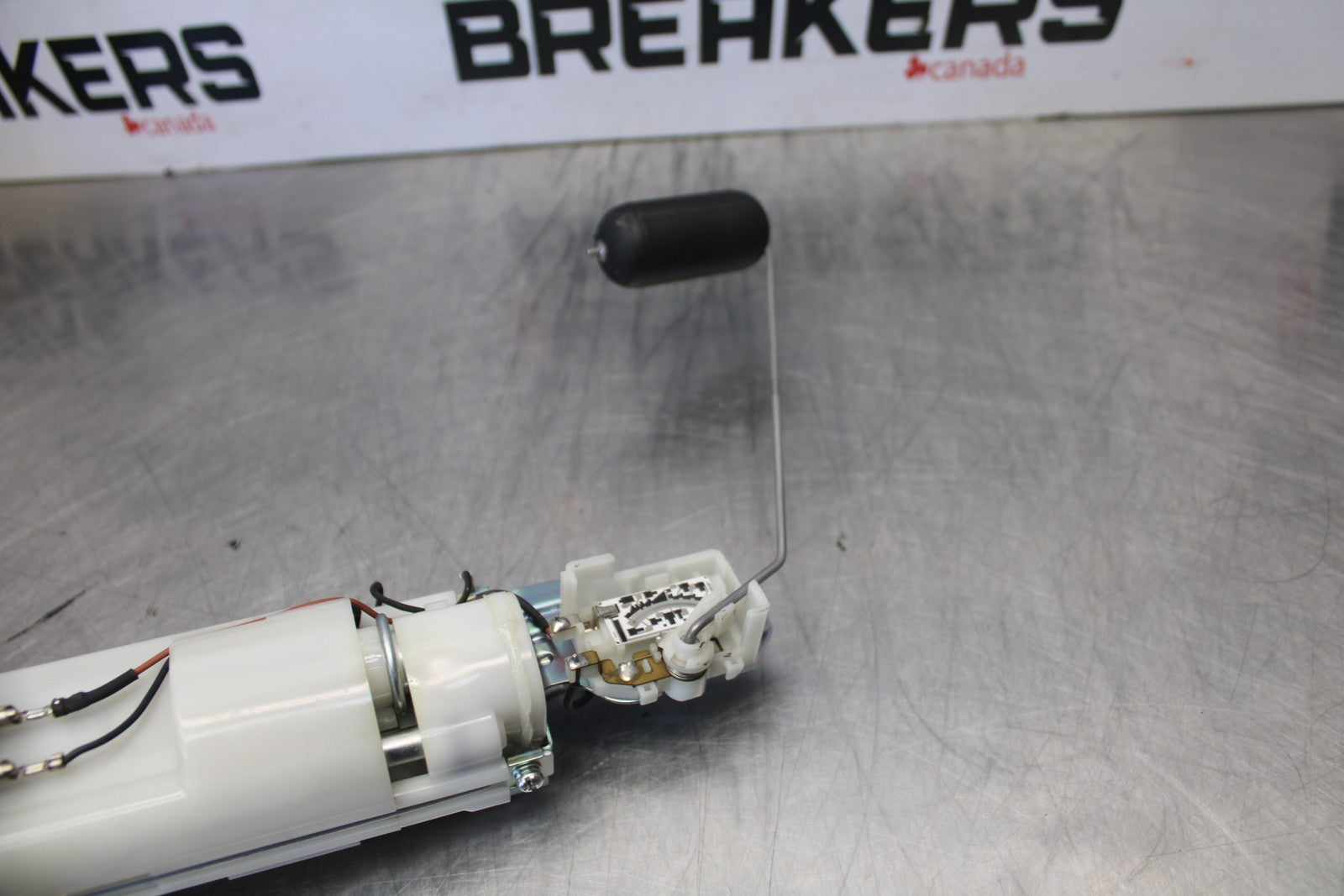 07 SUZUKI GSXR1000 FUEL PUMP GAS PETROL SENDER UNIT 15100-21H00 BB770