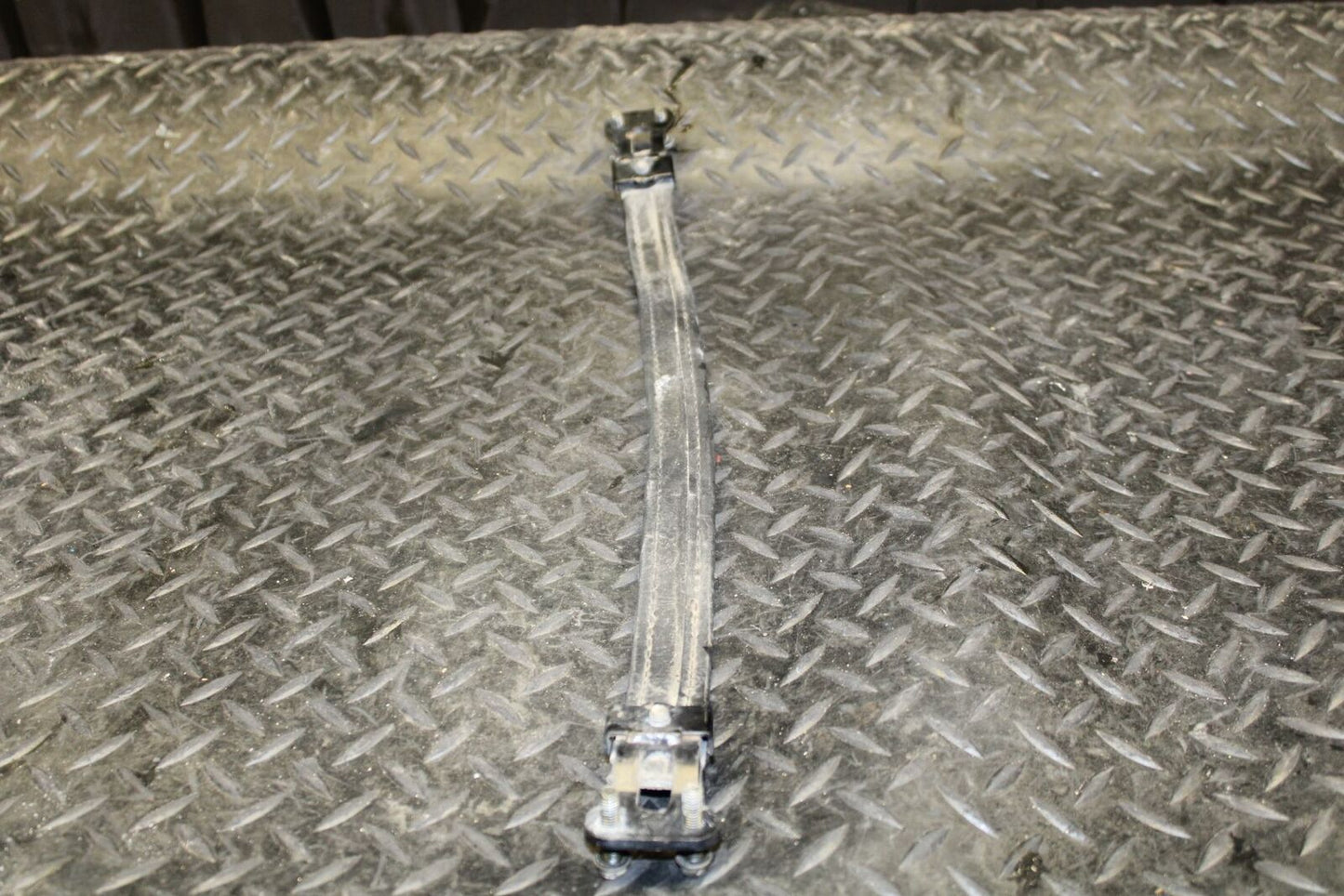 03-08 KAWASAKI VULCAN 1600 REAR BACK PASSENGER SEAT STRAP  BB193