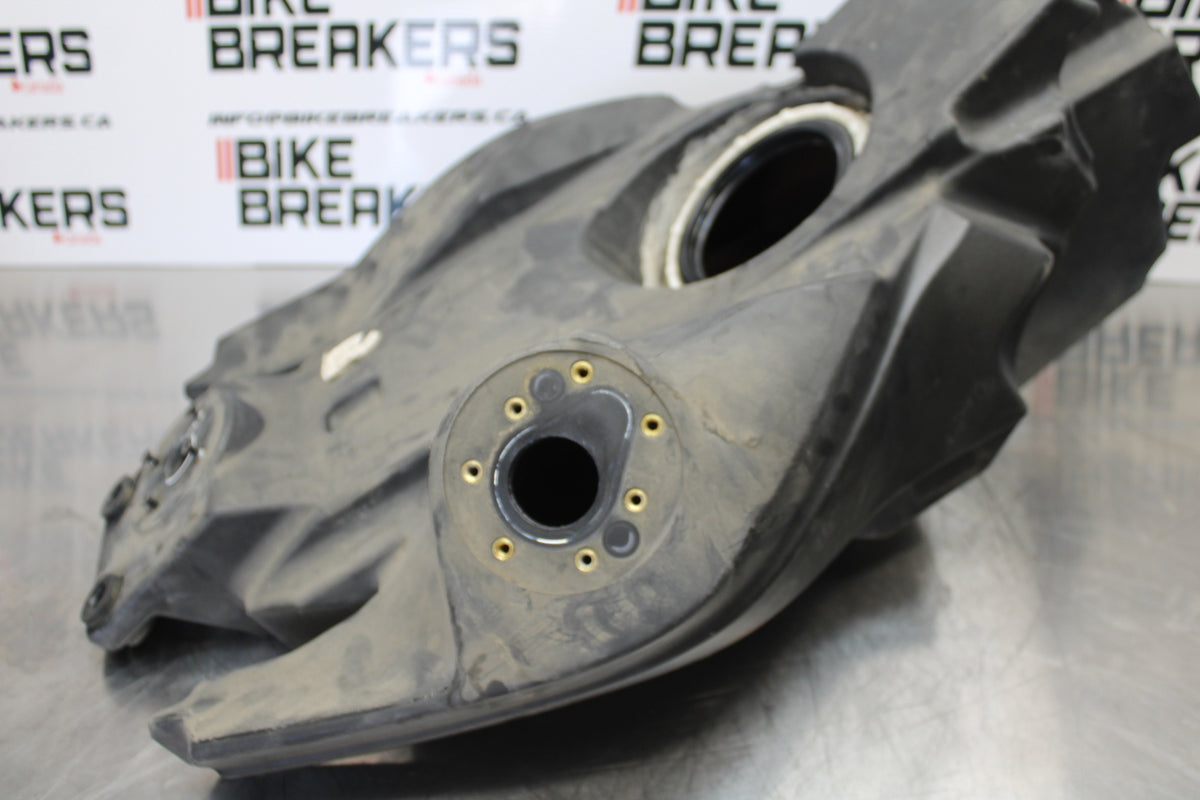 06-12 BMW F800ST GAS TANK FUEL CELL PETROL RESERVOIR BB144