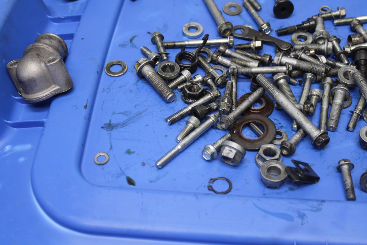 15 APRILIA RSV4 FACTORY APRC ABS ENGINE BOLTS HARDWARE MOTOR SCREWS BB901 