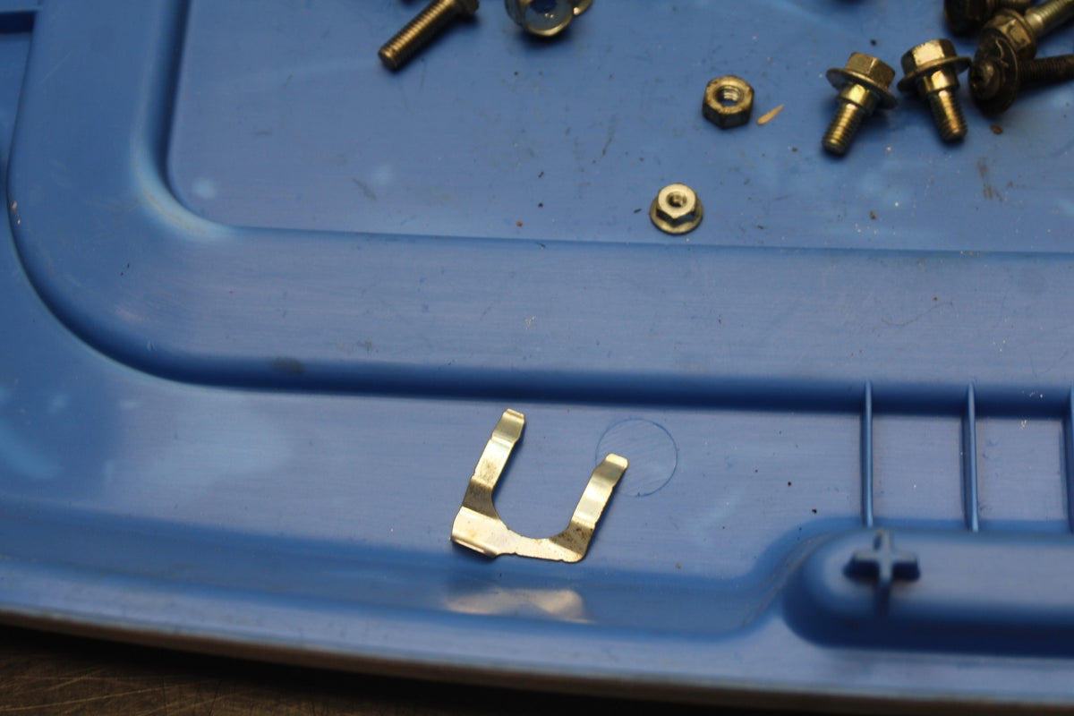 08 HONDA CBR125R BOLTS HARDWARE MOTOR SCREWS BB839