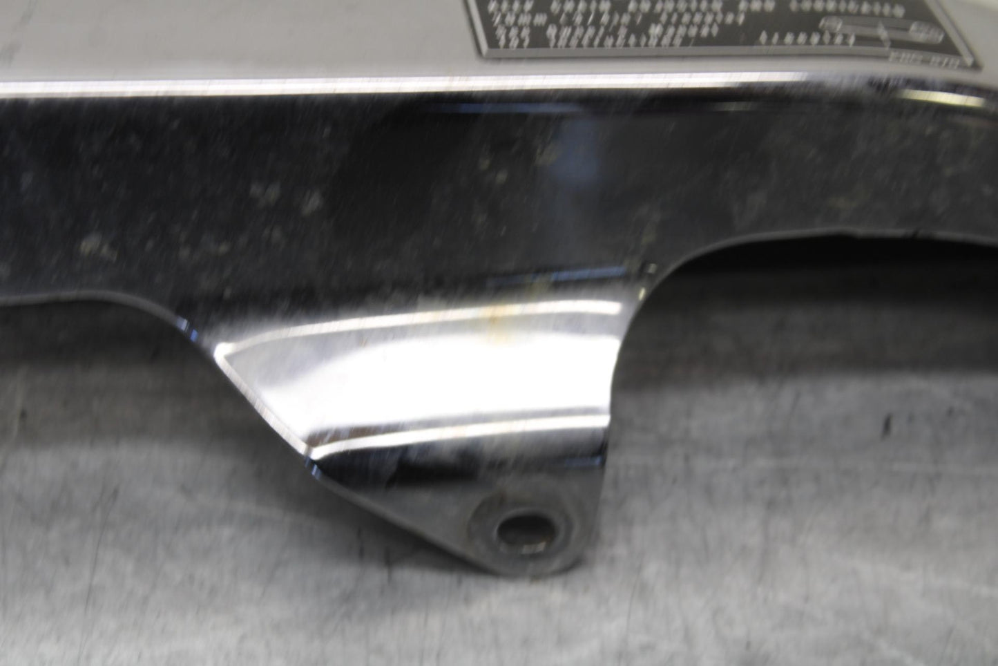 01-02 HONDA SHADOW SPIRIT 750 CHAIN GUARD PROTECTOR BB632