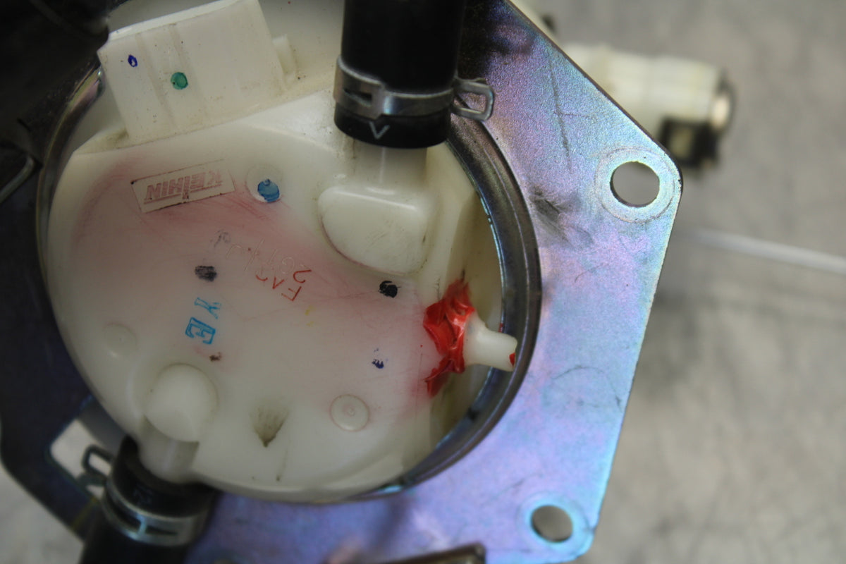 15-16 HONDA CB300F FUEL PUMP GAS PETROL SENDER UNIT BB150