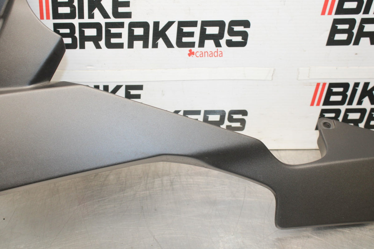 08 KAWASAKI NINJA ZX10R LEFT LOWER BOTTOM BELLY SIDE FAIRING COWL BB902