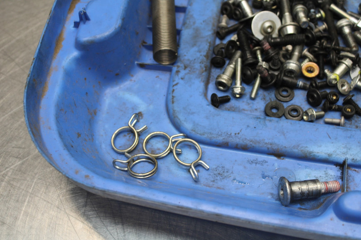16 DUCATI 959 PANIGALE MOUNTING BOLTS HARDWARE SCREWS BB912