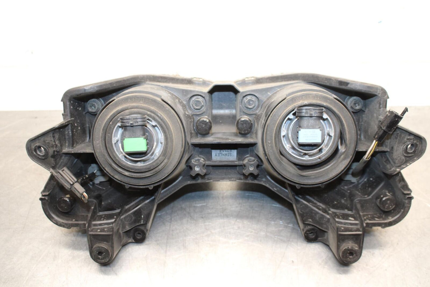 2011 Kawasaki Ninja ZX6R ZX600R FRONT HEADLIGHT LIGHT LAMP 23007-0101 BB587