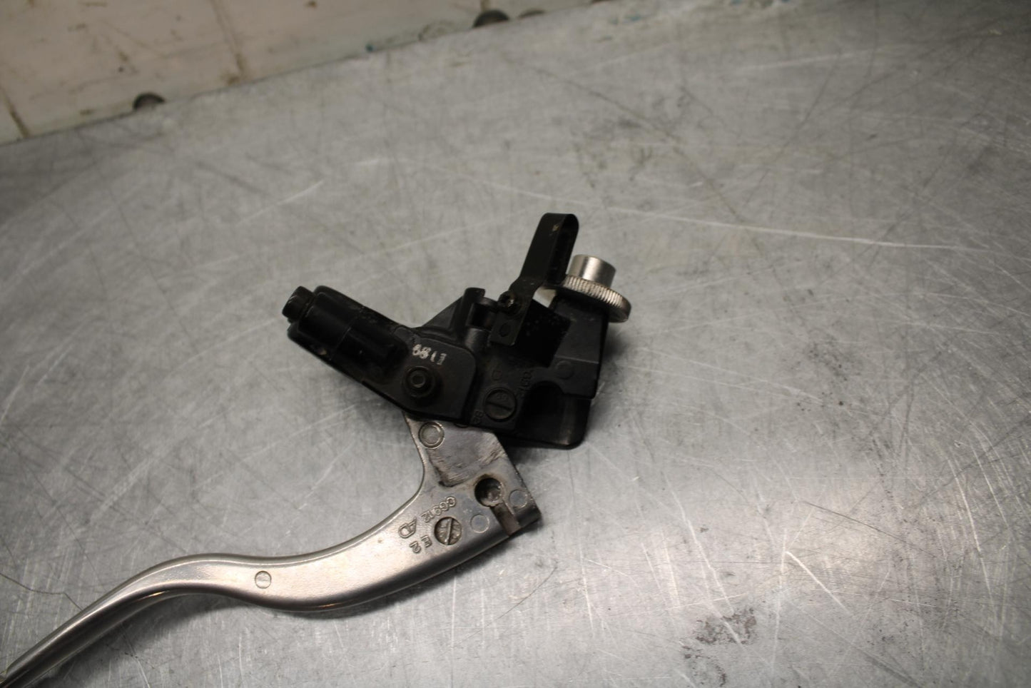 06-07 TRIUMPH DAYTONA 675 DAYTONA 675 CLUTCH PERCH MOUNT WITH LEVER  BB441