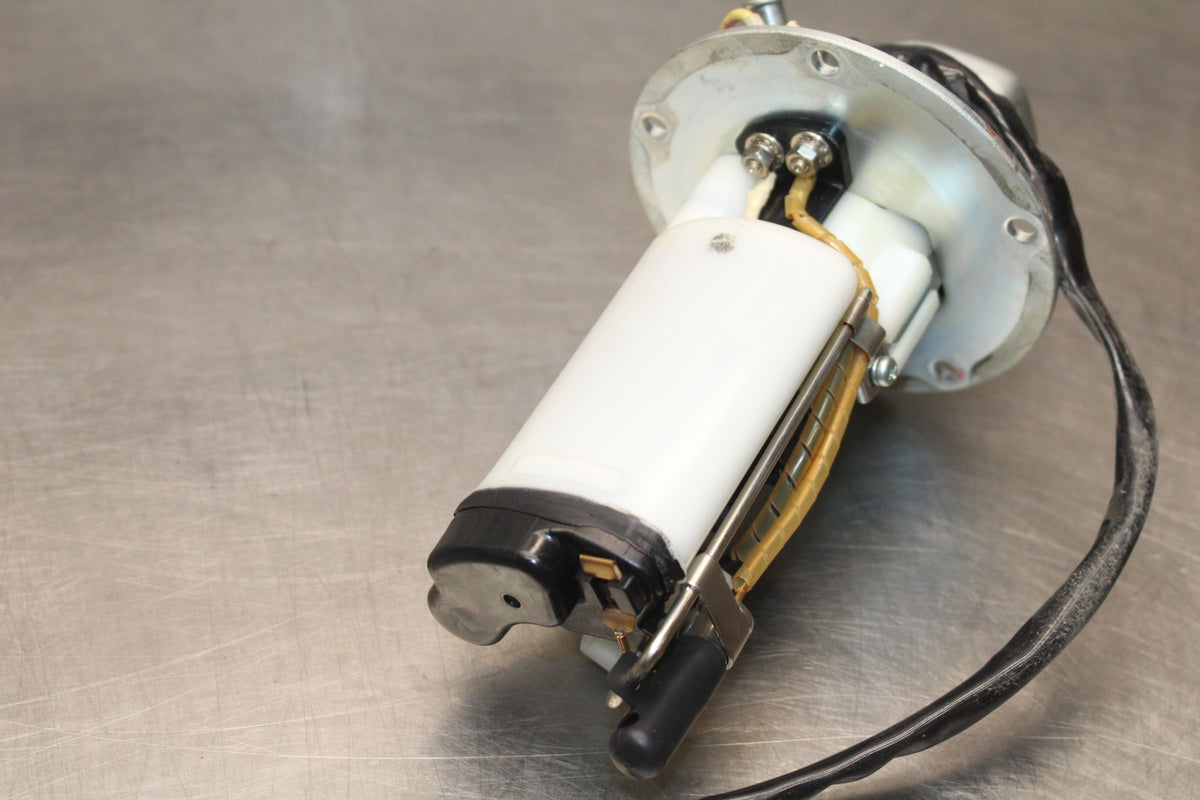 05-06 KAWASAKI NINJA ZX6R FUEL PUMP GAS PETROL SENDER UNIT BB877