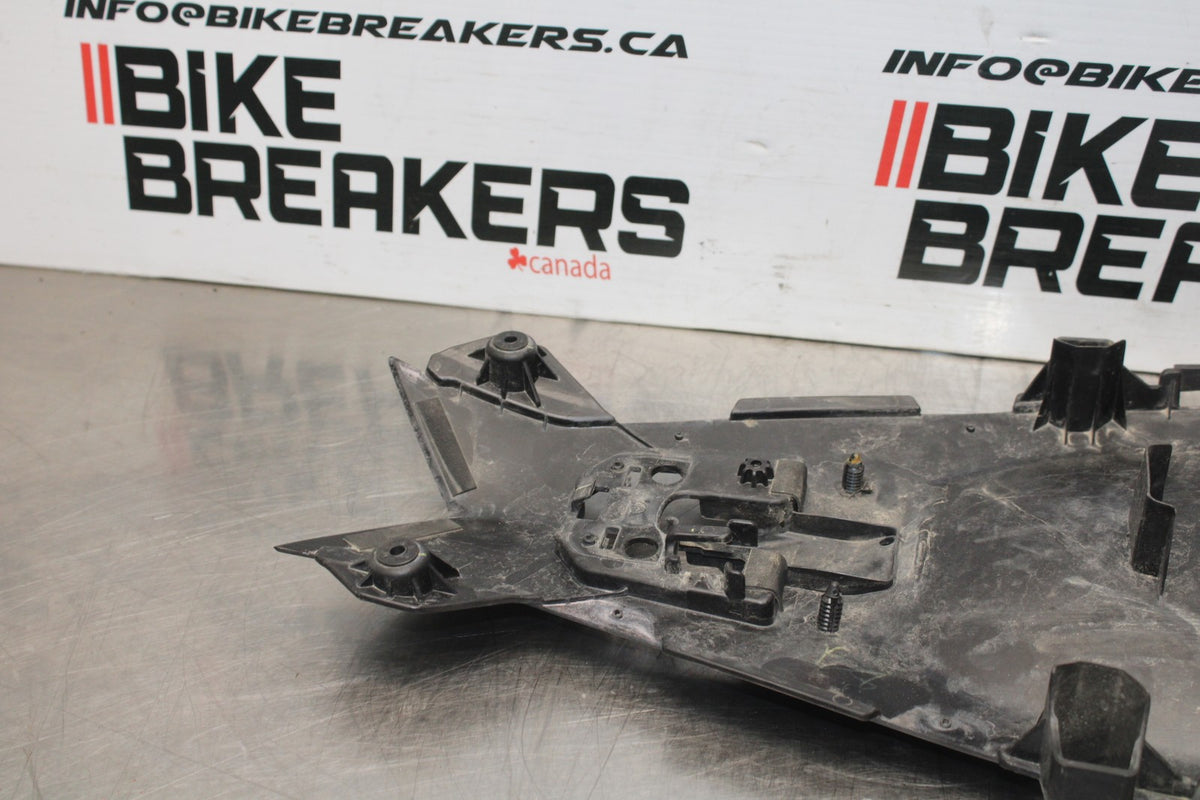 12-16 KAWASAKI NINJA 650 EX650F ABS REAR TAIL UNDERTAIL FAIRING COWL BB860