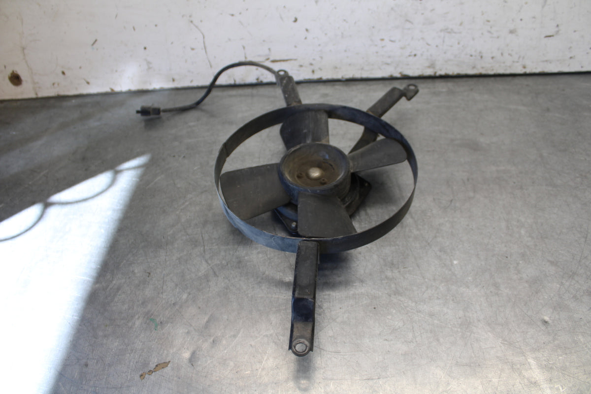 05-06 YAMAHA ROYAL STAR ENGINE RADIATOR COOLING FAN BB697