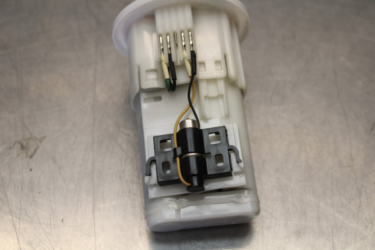 15-17 YAMAHA YZF R1 FUEL PUMP GAS PETROL SENDER UNIT BB190