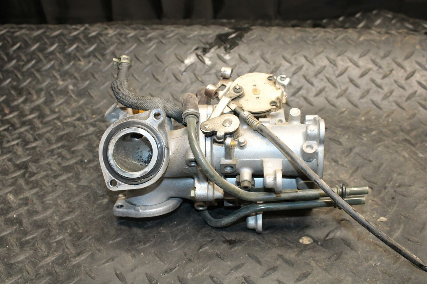 05-06 KAWASAKI VULCAN 1500 VN1500 CLASSIC FUEL INJECTOR BODIE BB220