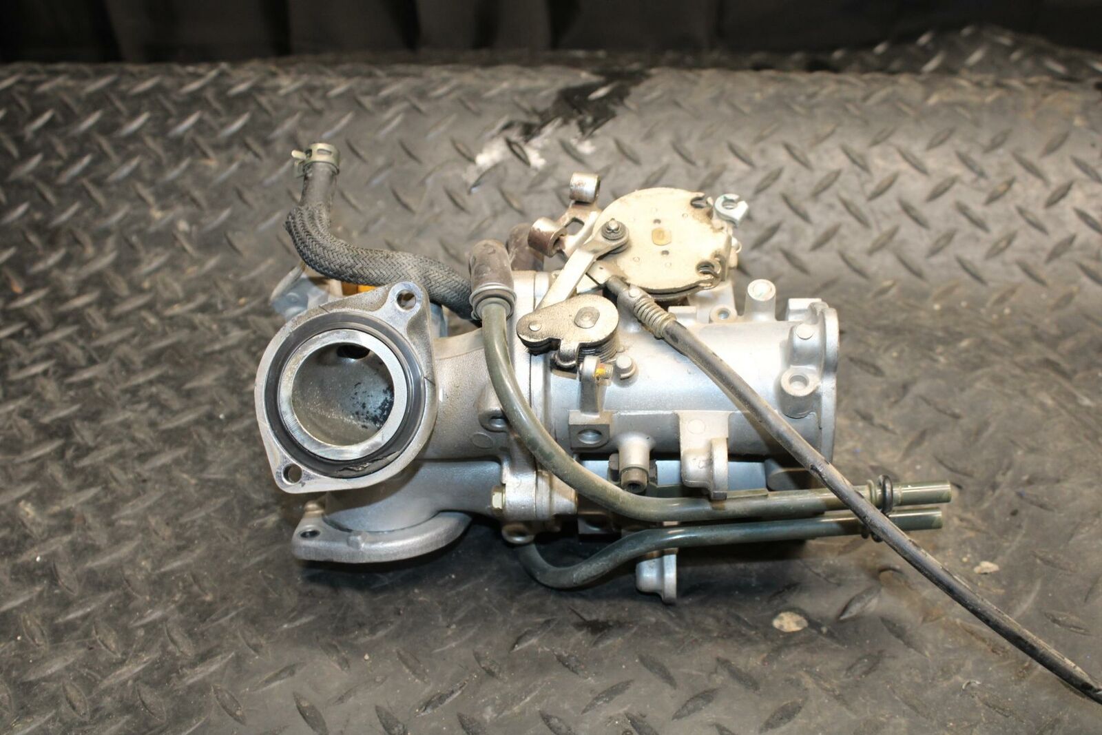 05-06 KAWASAKI VULCAN 1500 VN1500 CLASSIC FUEL INJECTOR BODIE BB220