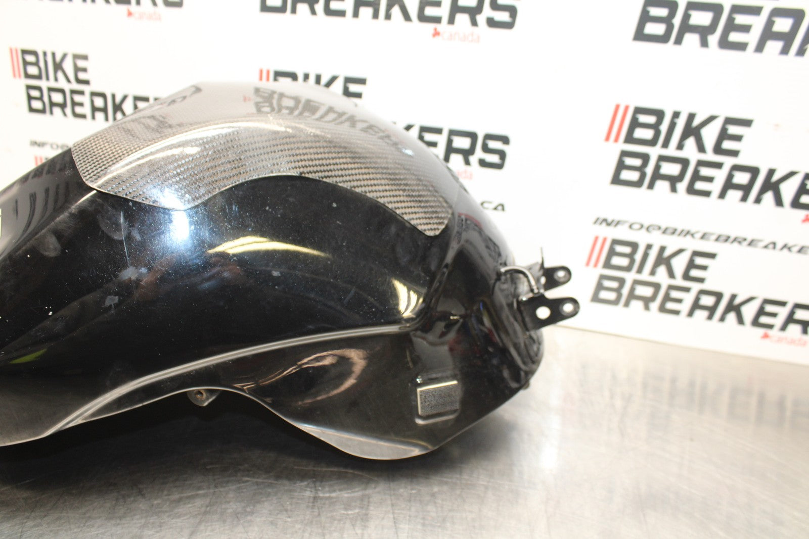 08 KAWASAKI NINJA ZX10R GAS TANK FUEL CELL PETROL RESERVOIR BB201