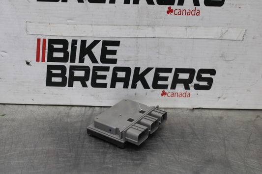 24-25 KAWASAKI NINJA ZX6R RELAY ASSEMBLY BOX BB939