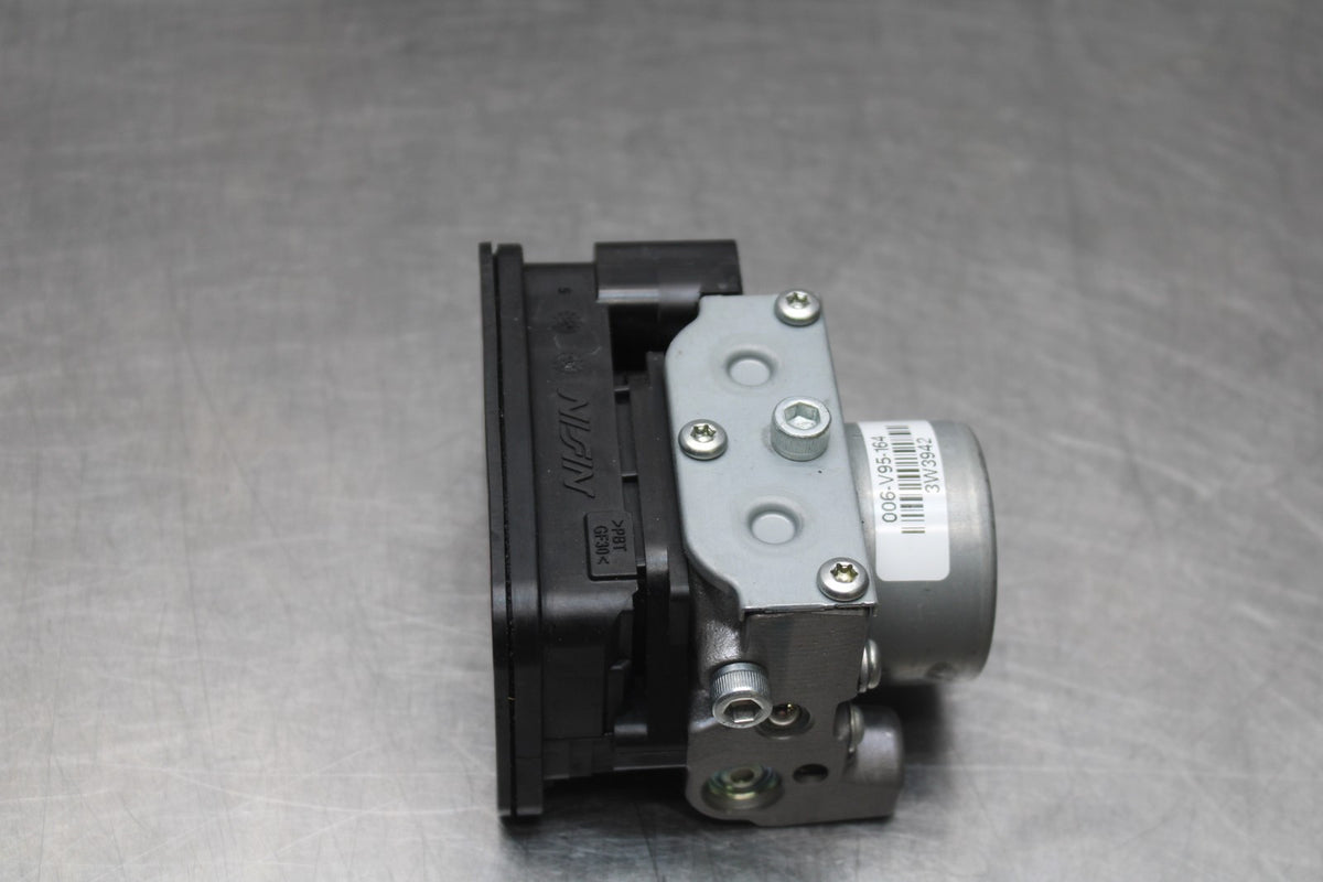 18 SUZUKI GSXR1000 ABS PUMP UNIT MODULE BB642