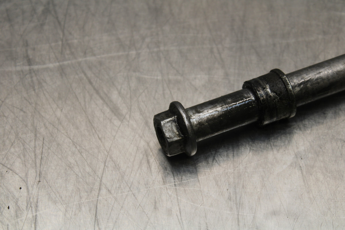 96-07 YAMAHA YZF600R FRONT WHEEL RIM AXLE PIVOT BOLT BB158
