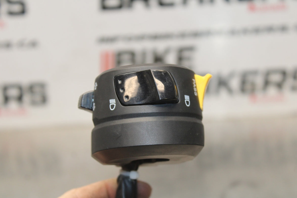 15 SUZUKI GW250F LEFT CLIP ON HANDLE HORN SIGNALS SWITCH SWITCHES BB789