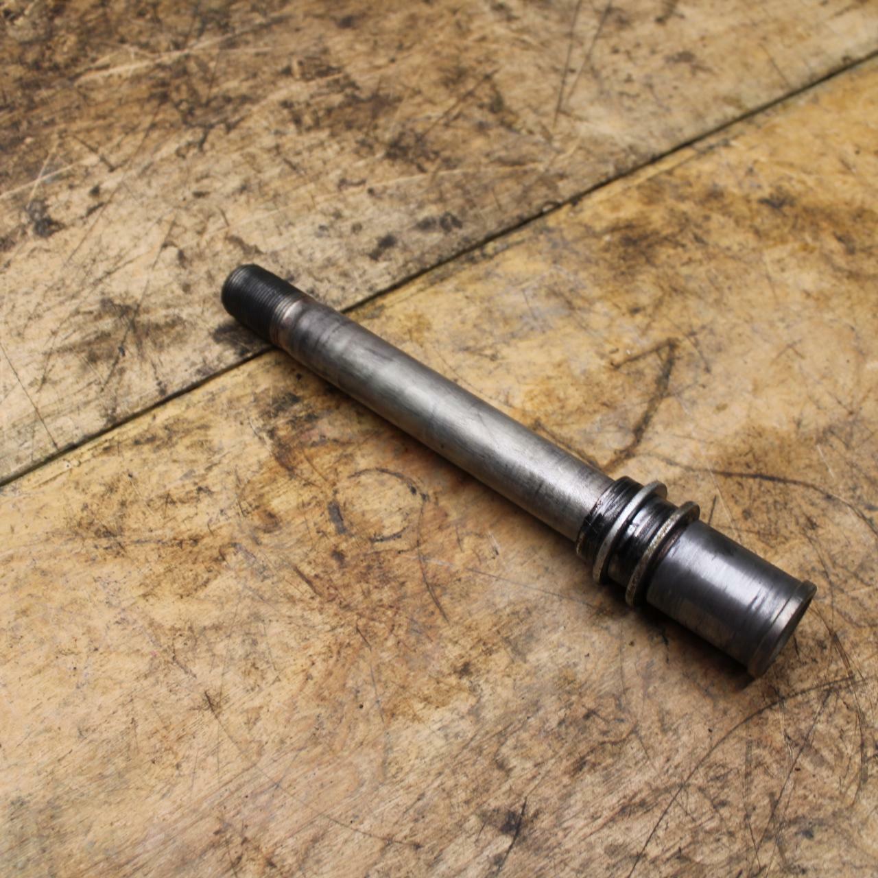 13-18 KAWASAKI NINJA ZX6R FRONT WHEEL RIM AXLE PIVOT BOLT BB349