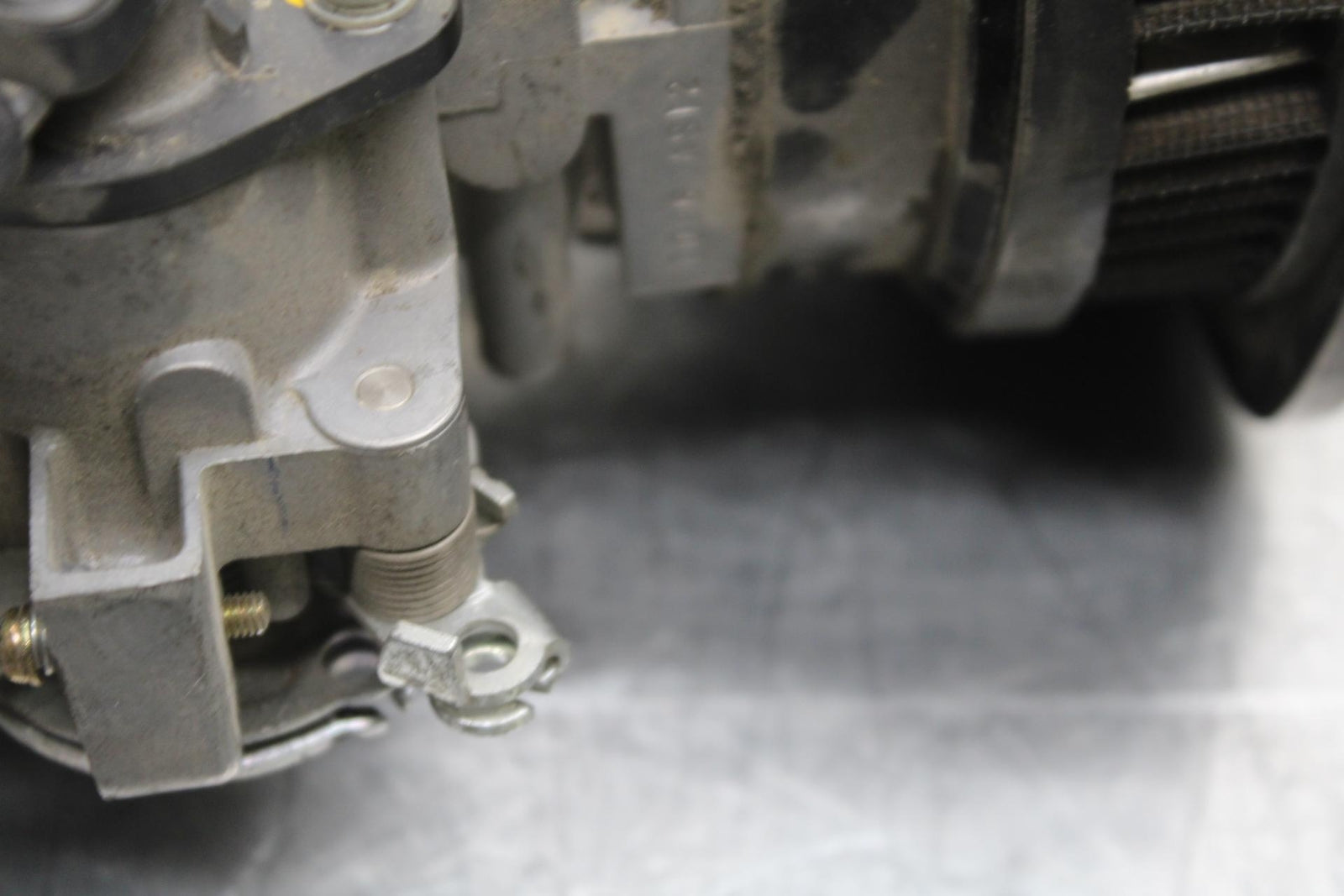 2005 Kawasaki Vulcan 1600 VN1600A Classic THROTTLE BODY BODIES BB573