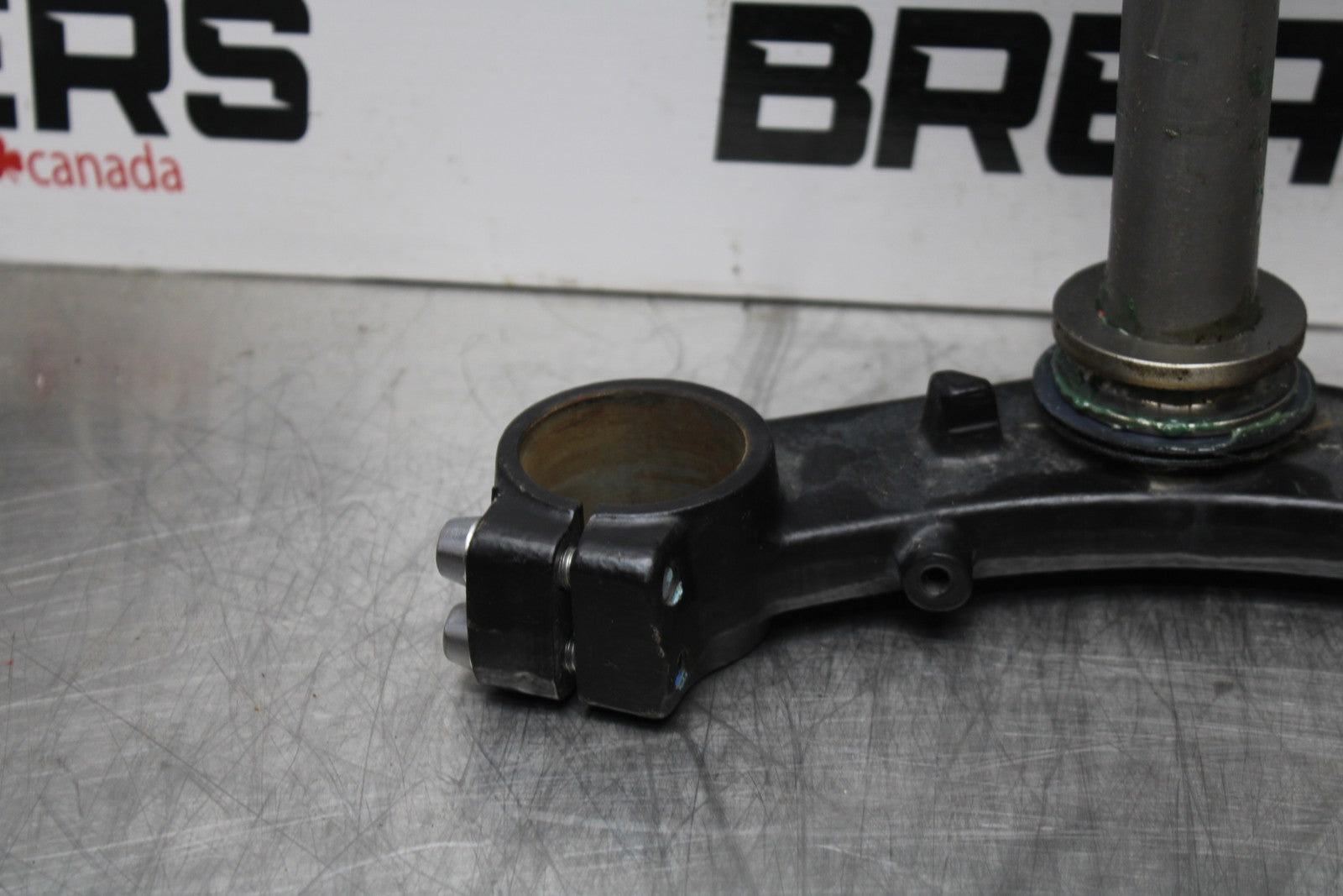 18-23 KAWASAKI NINJA 400 EX400 FRONT FORKS CLAMP LOWER TRIPLE TREE STEM BB177