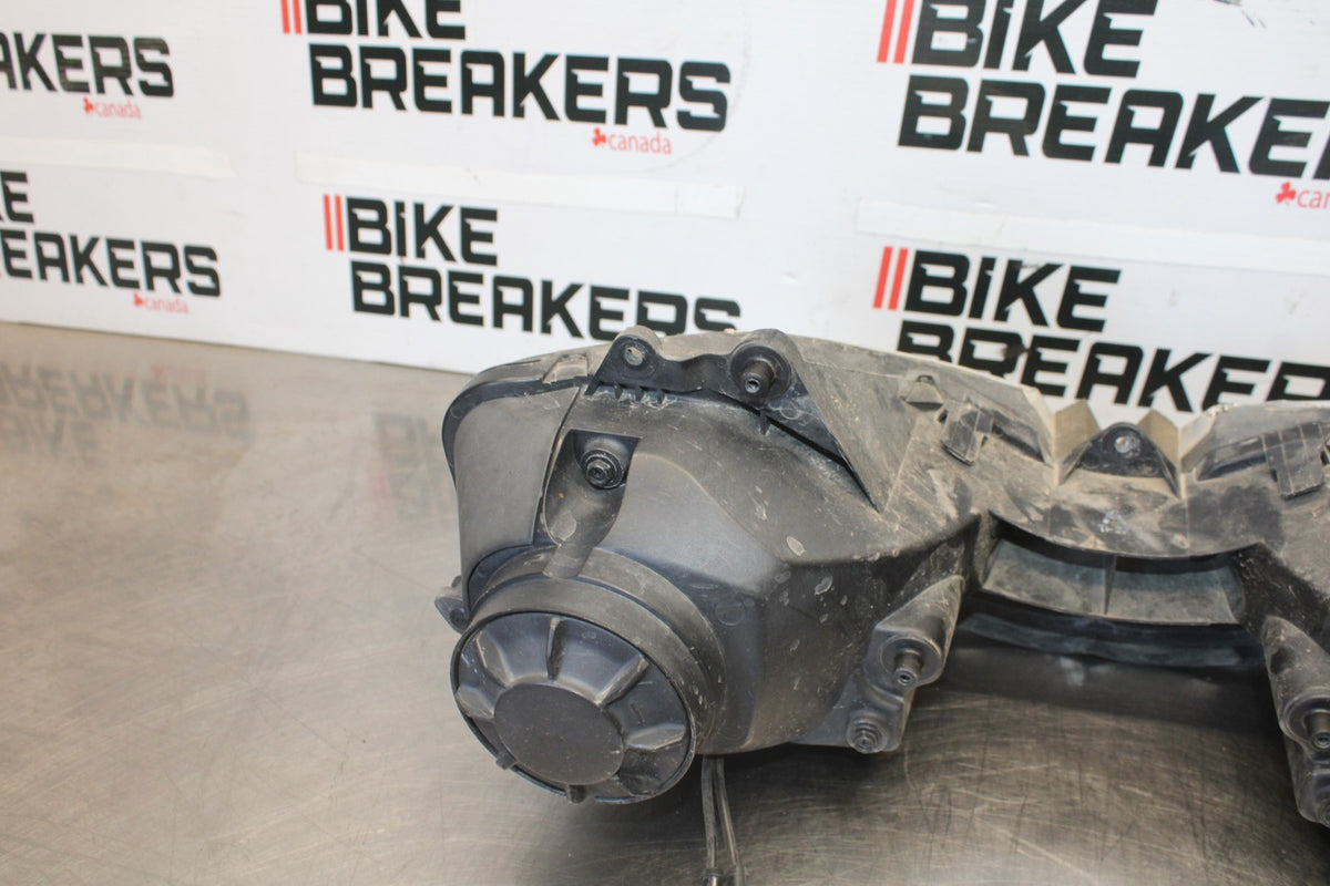 05 YAMAHA YZF R6 OEM FRONT HEADLIGHT HEAD LIGHT LAMP BB894