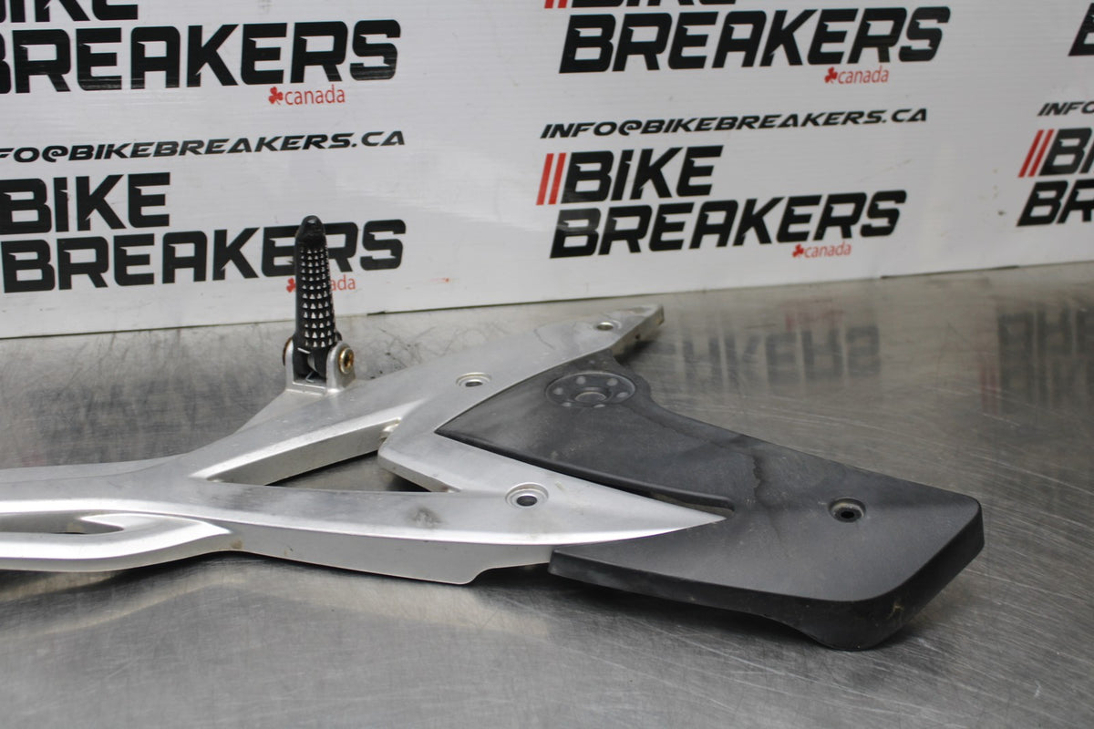 06-07 KAWASAKI NINJA 650R EX650A LEFT REARSET REAR SET FOOT PEG REST BB774