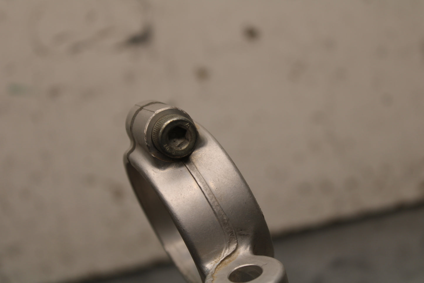 08-10 SUZUKI GSXR 600 LEFT CLIP ON HANDLEBAR  BB721