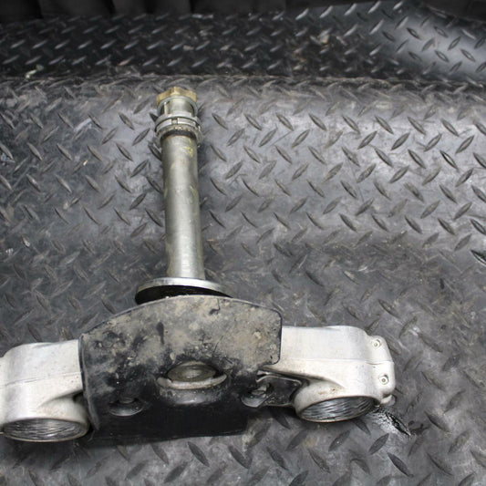 08-09 SUZUKI GSXR600 FRONT FORKS CLAMP LOWER TRIPLE TREE STEM 51410-01H10 BB204