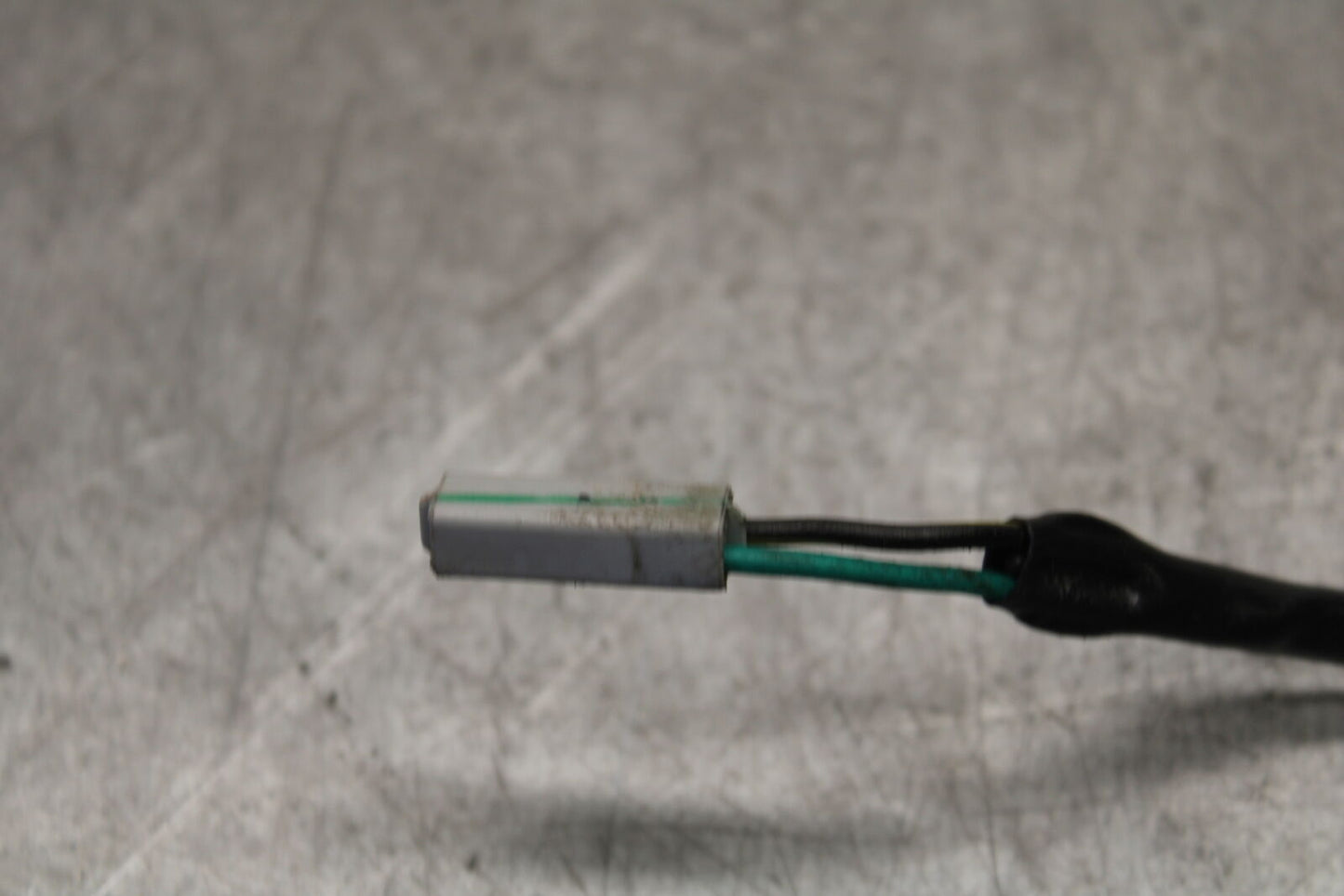 18-23 KAWASAKI NINJA 400 RIGHT FRONT TURN SIGNAL LIGHT INDICATOR BB660