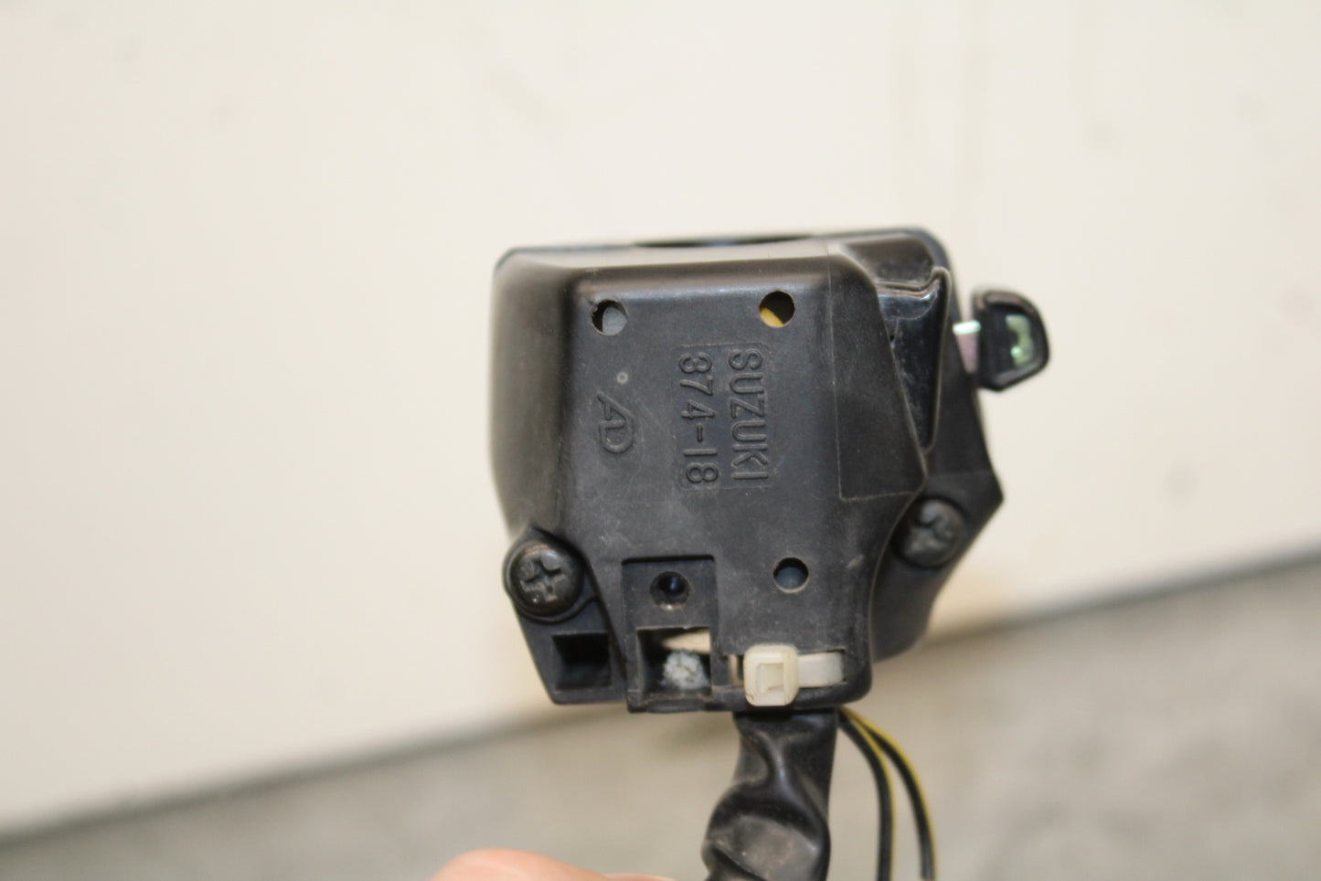 97-99 SUZUKI GSXR600 SRAD LEFT CLIP ON HANDLE HORN SIGNALS SWITCH SWITCHES BB123