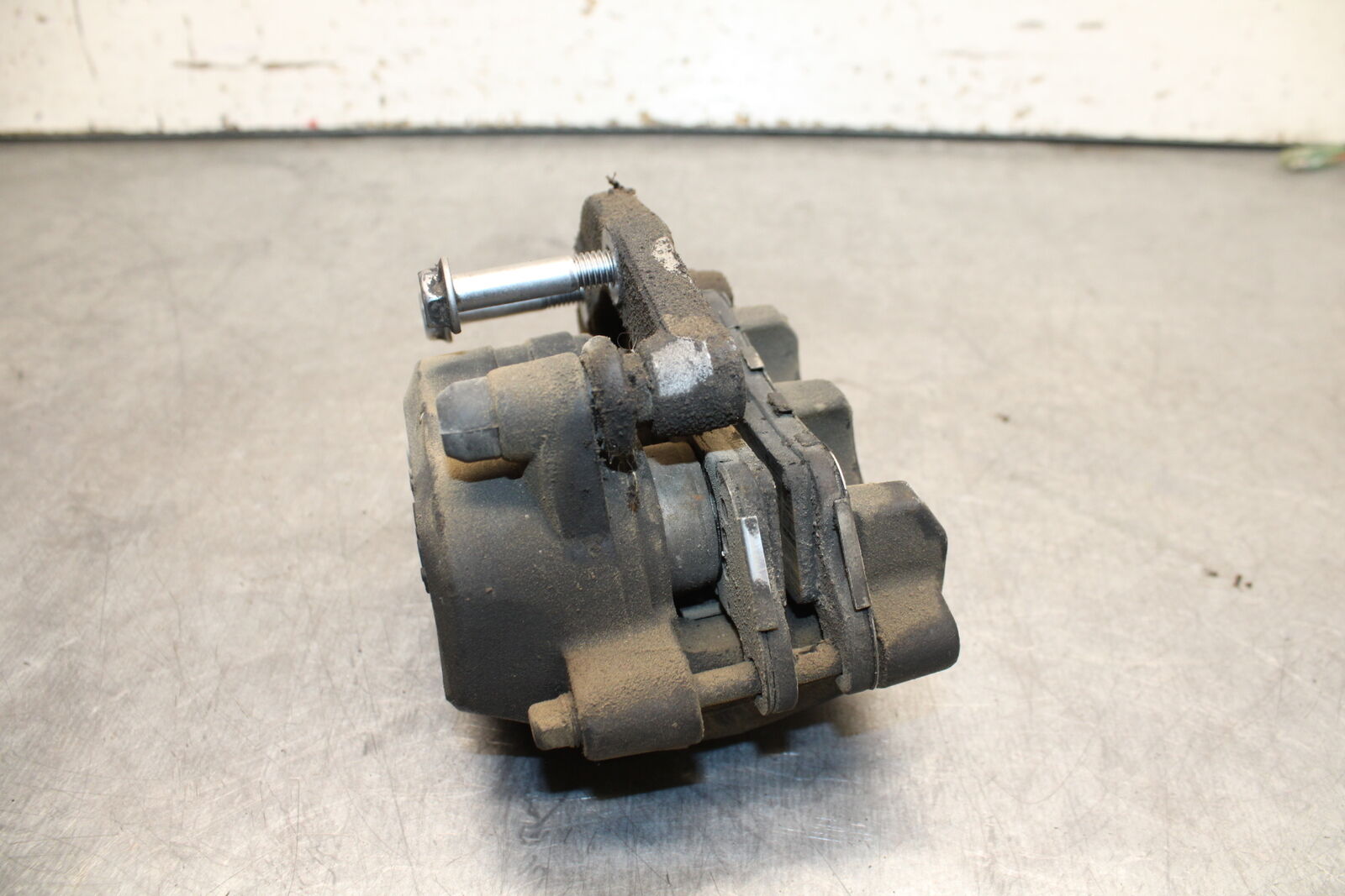 16-17 KAWASAKI VULCAN S 650 EN650 ABS RIGHT FRONT BRAKE CALIPER BB731