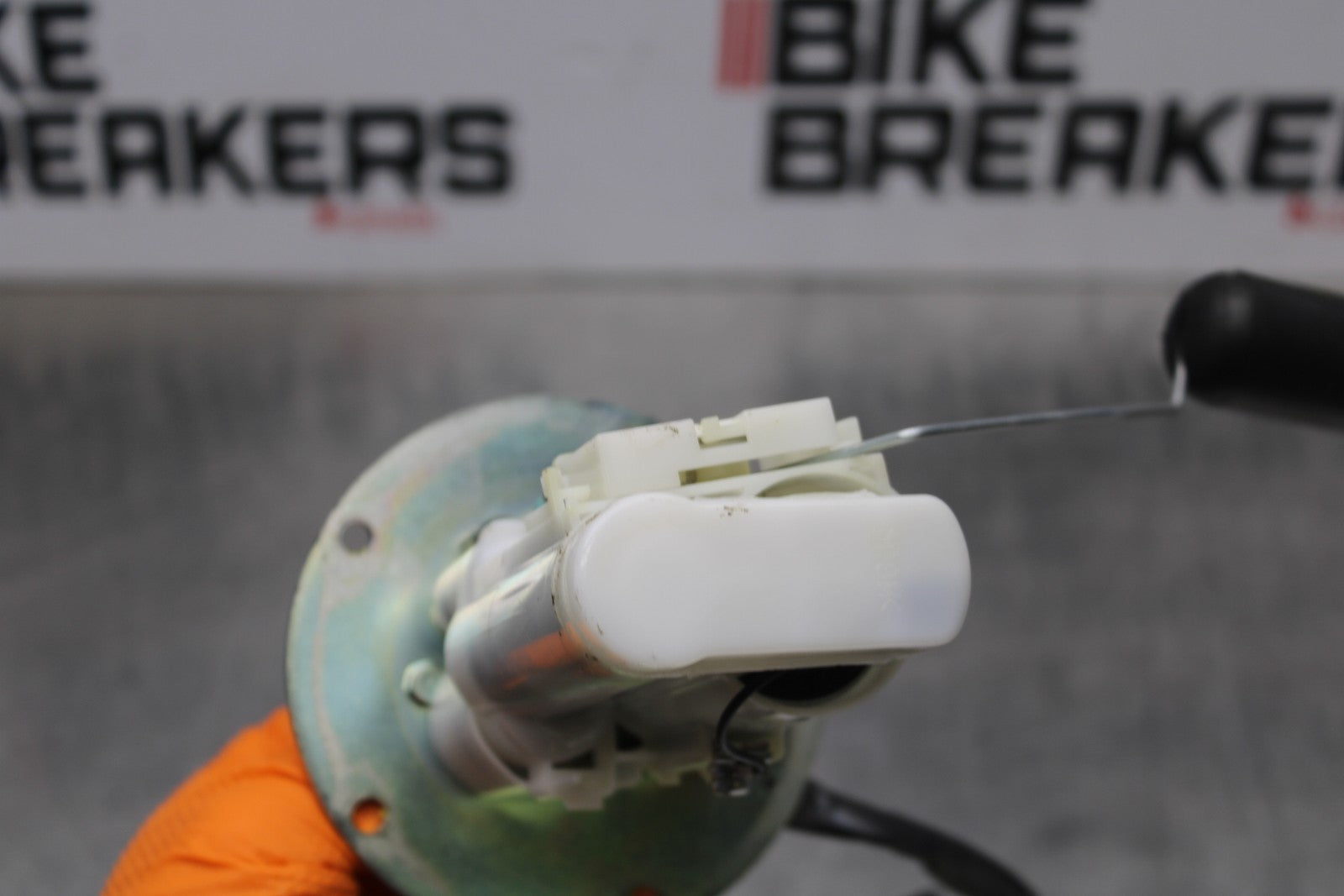 13-17 KAWASAKI NINJA 300 EX300 ABS FUEL PUMP GAS PETROL SENDER UNIT BB187