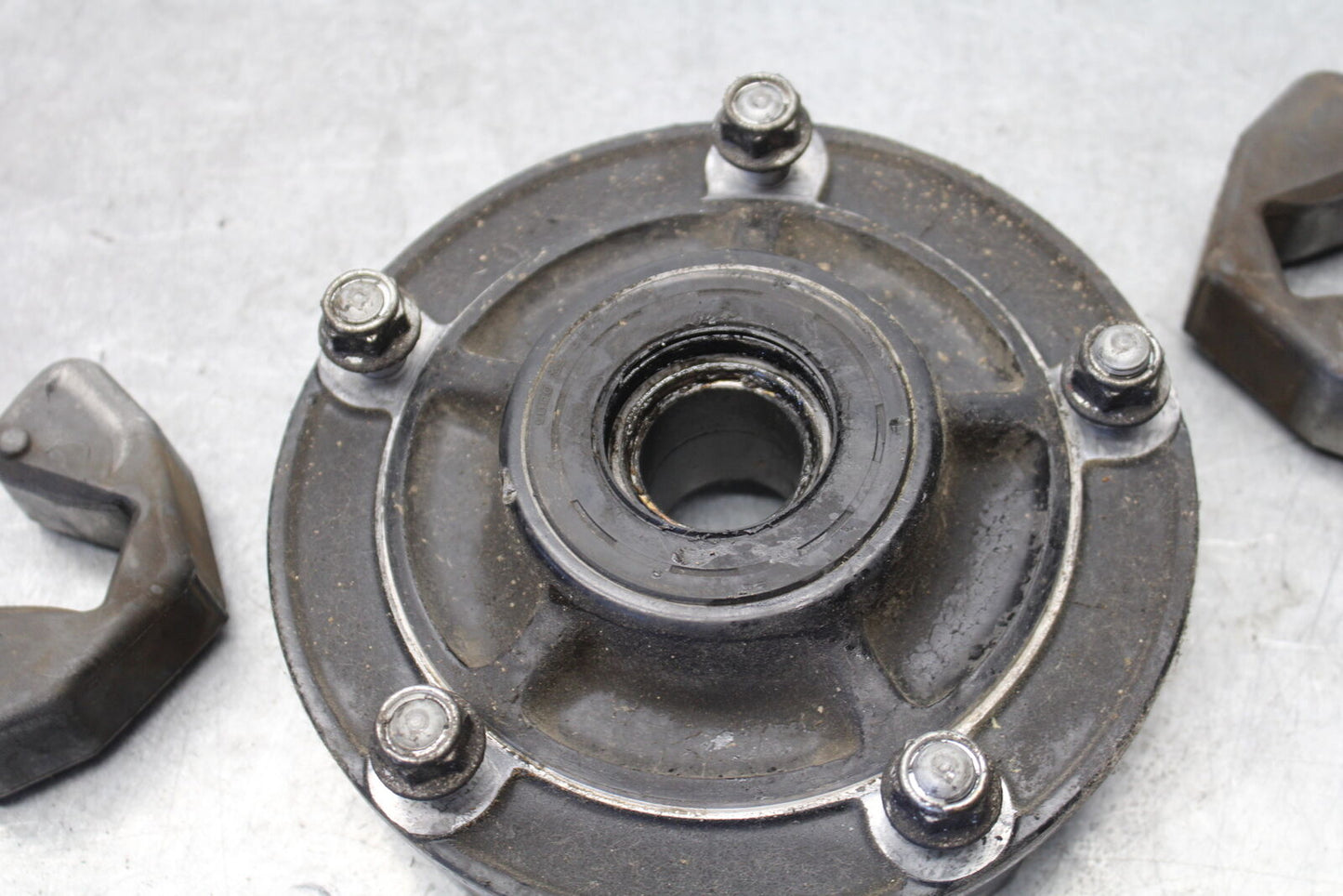 05-06 SUZUKI GSXR1000 REAR HUB SHOCK DAMPERS CUSH ABSORBERS 64651-35F20 BB663