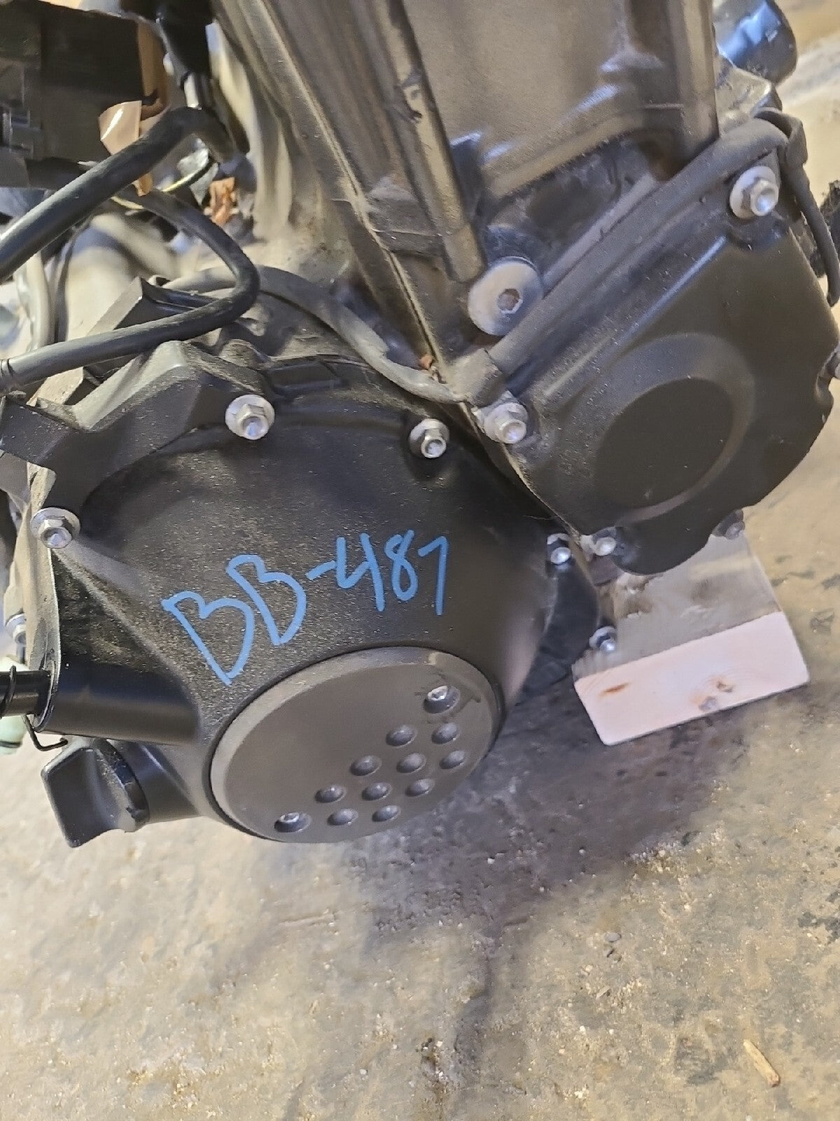 2006 Kawasaki Z1000 ENGINE MOTOR BB487