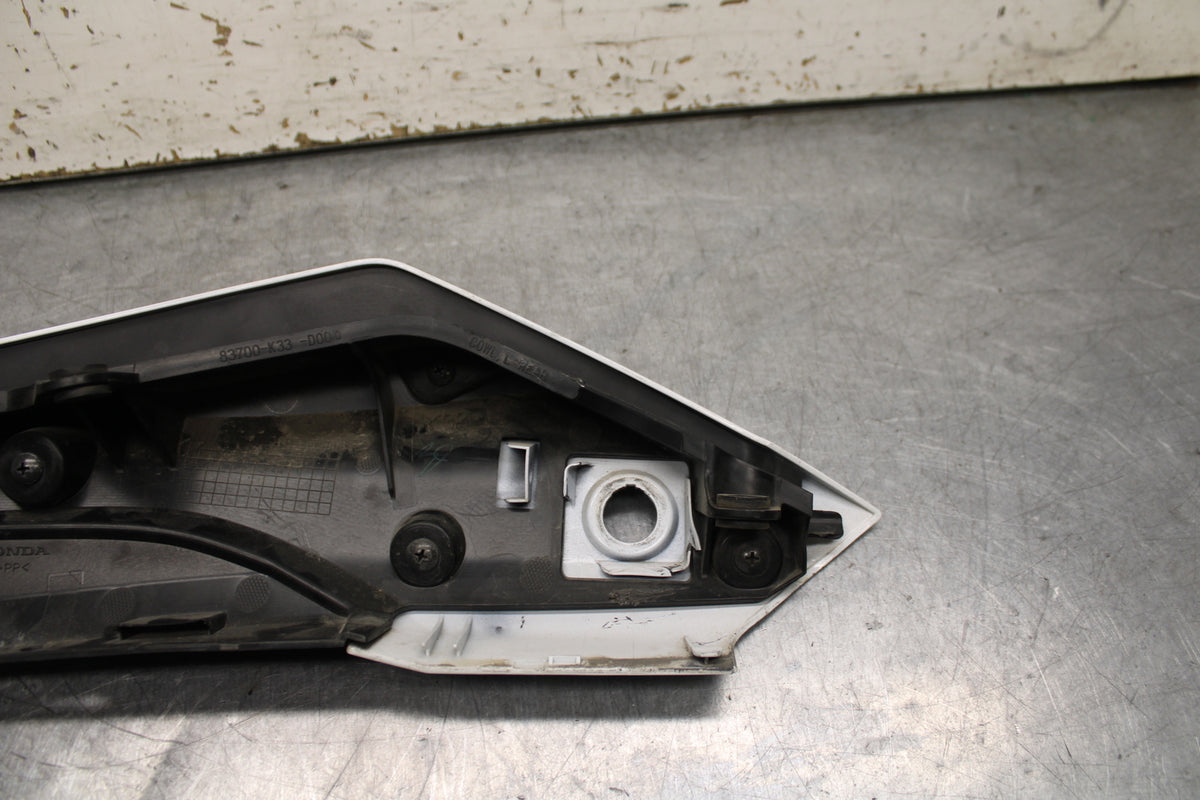 15-16 HONDA CB300F LEFT REAR BACK TAIL FAIRING COWL SHROUD BB740