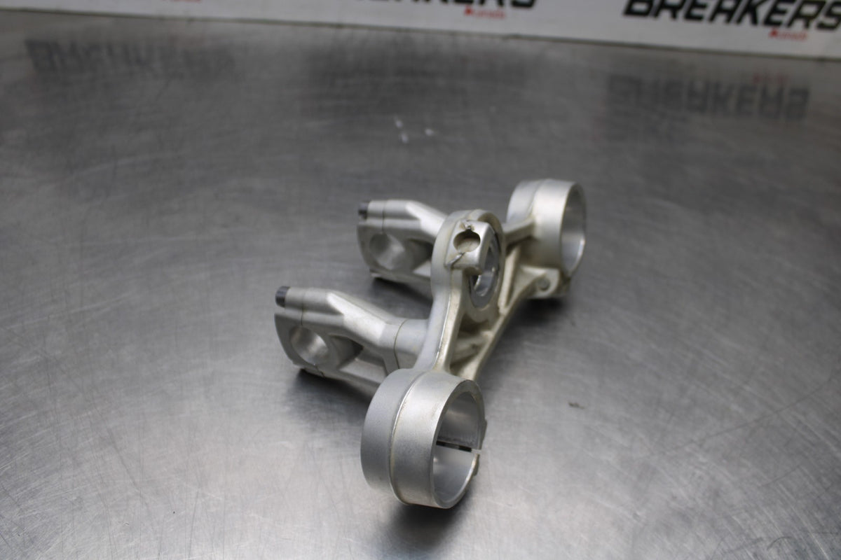 15 TRIUMPH TIGER 800 FORKS UPPER TRIPLE TREE CLAMP BB873