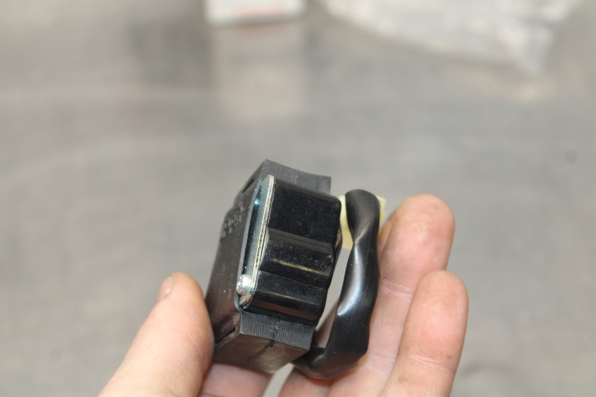 00-02 KAWASAKI NINJA ZX6R NOS TIP OVER BANK ANGLE CRASH SENSOR SWITCH  BB750
