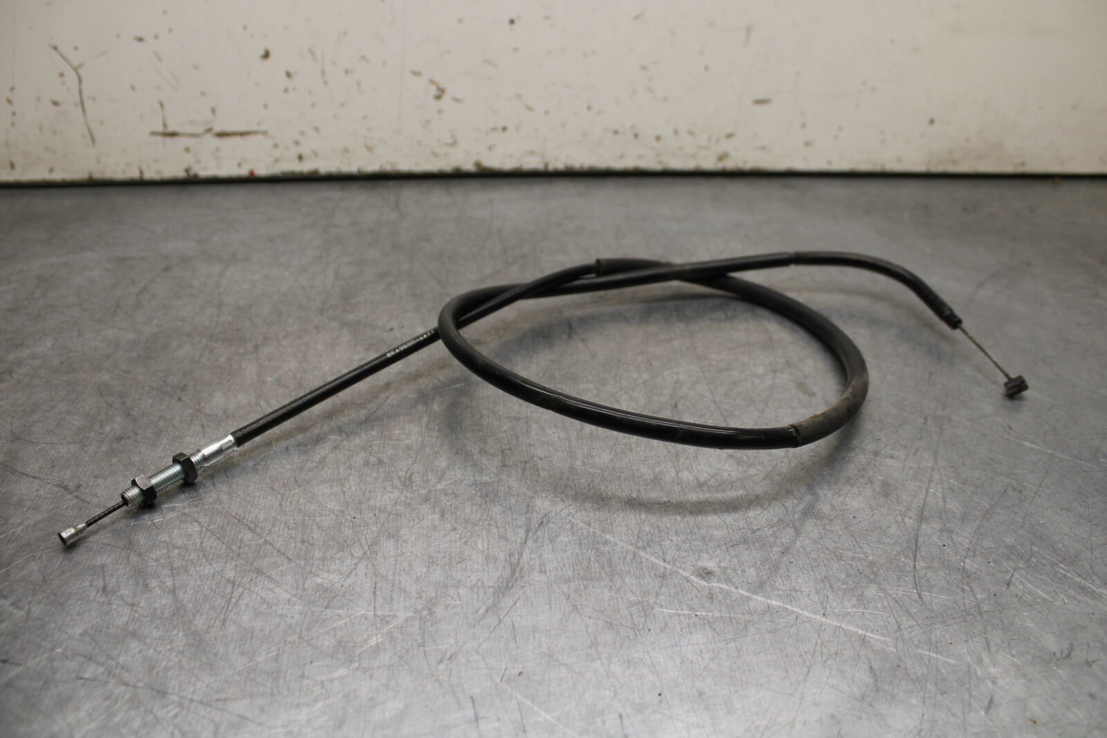 22-24 YAMAHA XSR900 CLUTCH CABLE LINE BB710