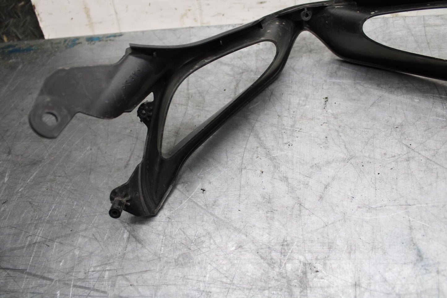 08-09 SUZUKI GSXR600 FRONT CENTER COWL FAIRING BB468