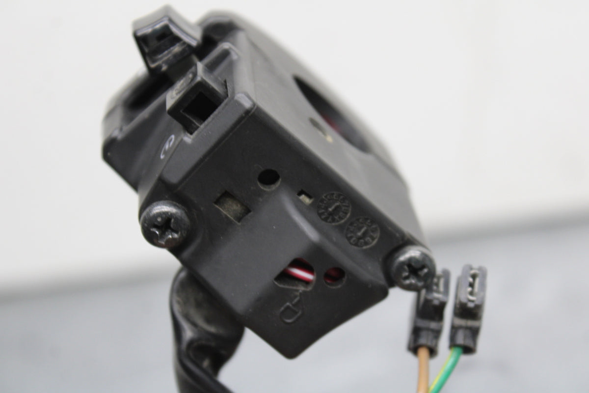 09-14 YAMAHA YZF R1 RIGHT CLIP ON HANDLE KILL OFF START SWITCH SWITCHES BB119
