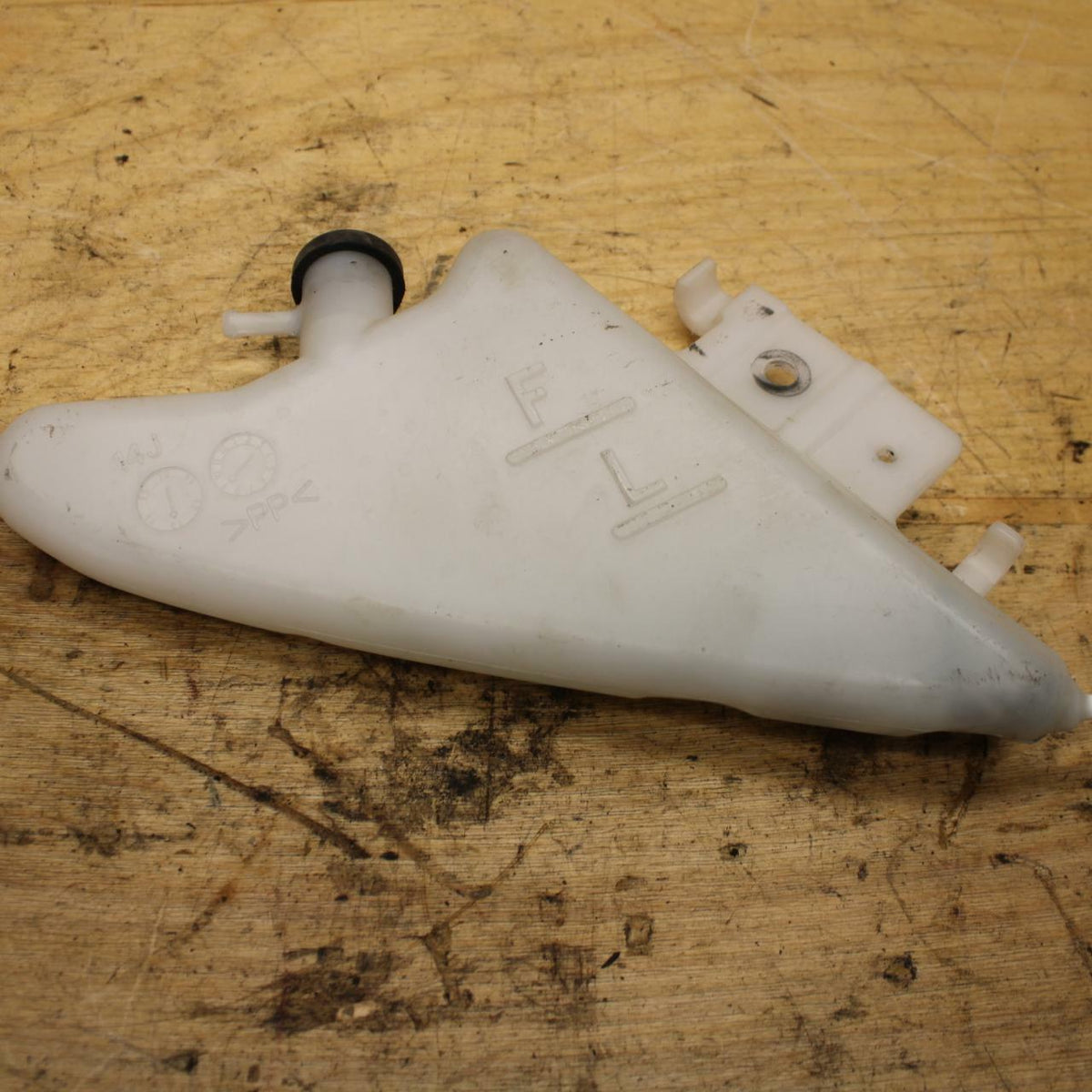 11-21 SUZUKI GSXR750 COOLANT WATER TANK RESERVOIR BOTTLE BB320