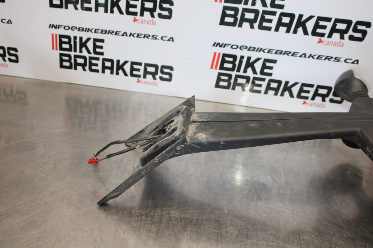 17-22 KTM 390 DUKE REAR BACK FENDER MUD GUARD BB180