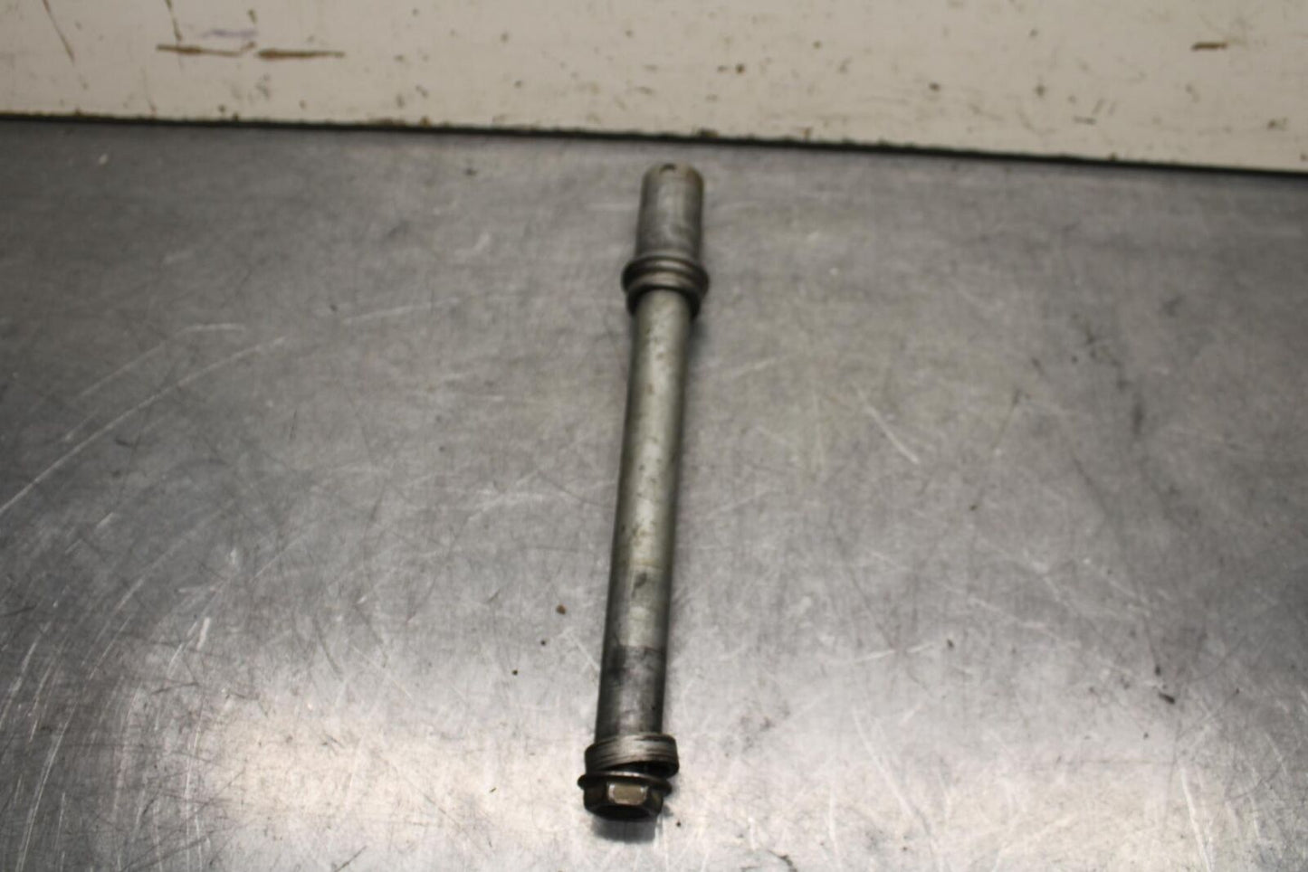 03-04 HONDA CBR600RR FRONT WHEEL RIM AXLE PIVOT BOLT BB628
